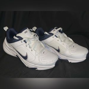 Nike Defy All Day DJ1196-100 Men's White Athletic Training Sneakers Shoes